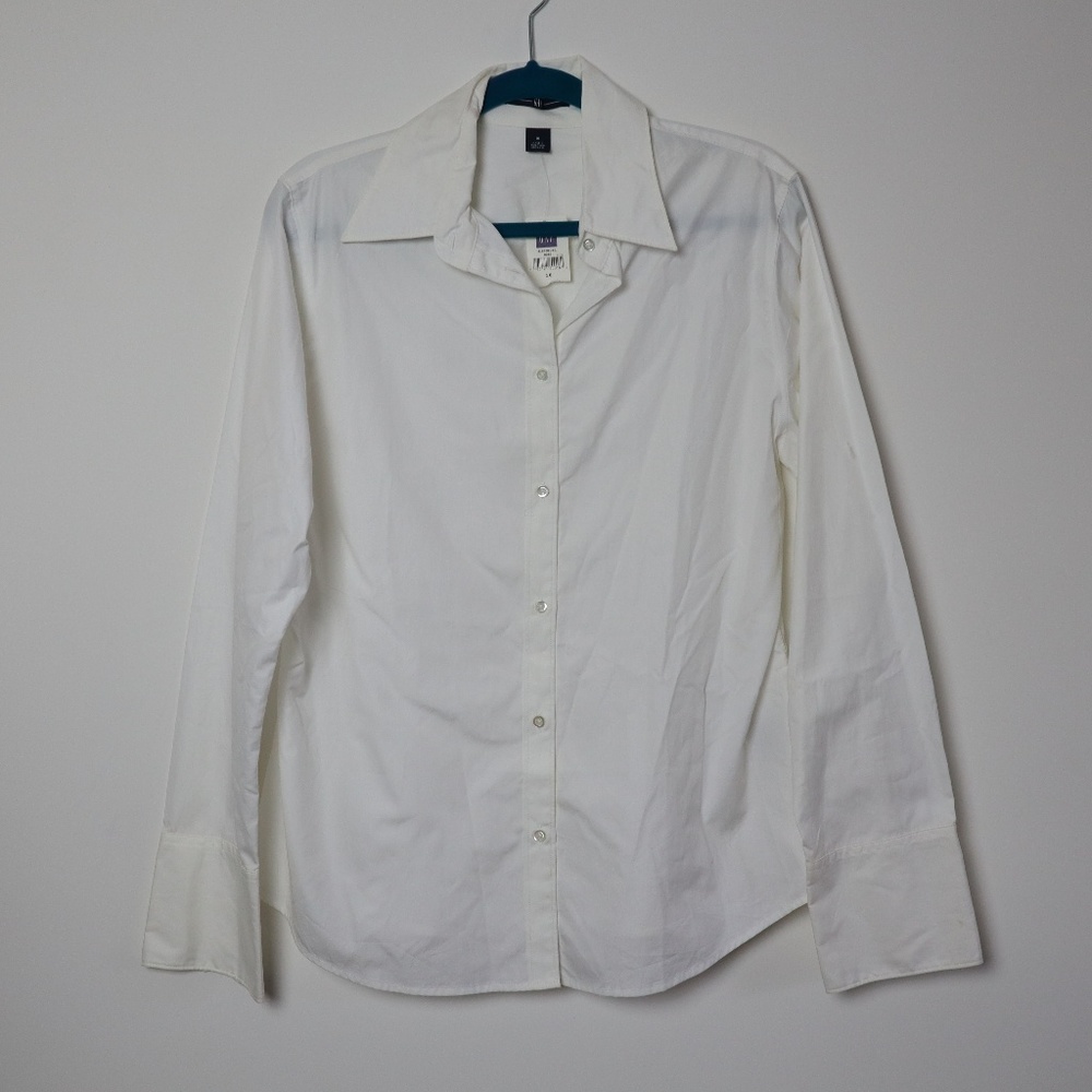 Gap | NEW Button up Blouse